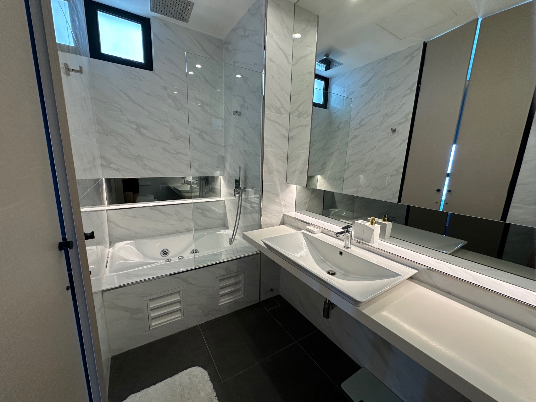 condo in Tanjung Tokong, Penang — photo 6