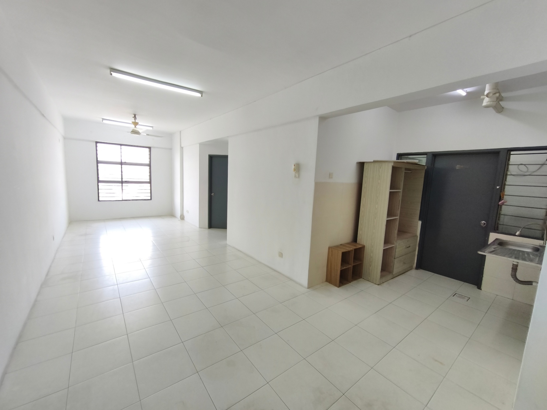 Calisa Residence Rent, 3 Rooms Basic unit, Taman Mas Puchong