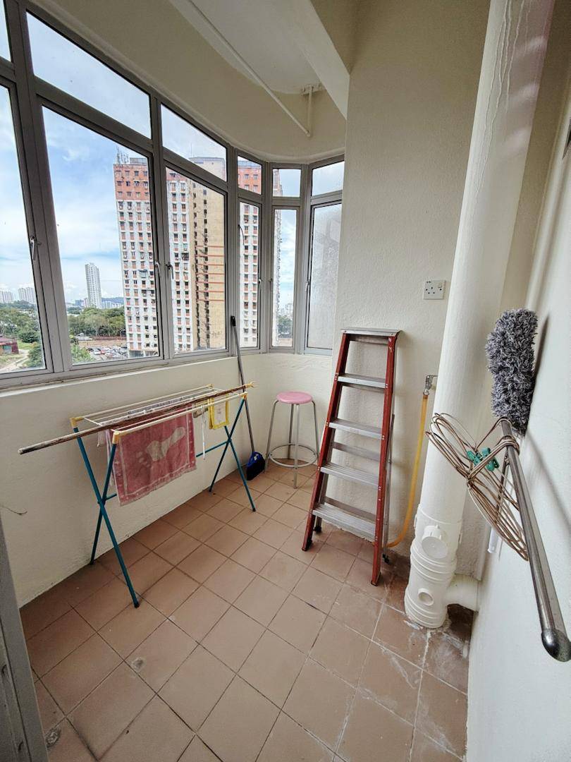 condo in Gelugor, Penang — photo 7