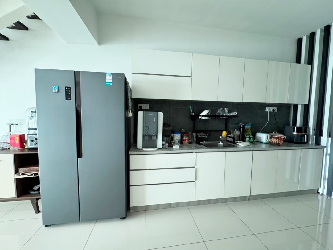 condo in Jelutong, Penang — photo 4