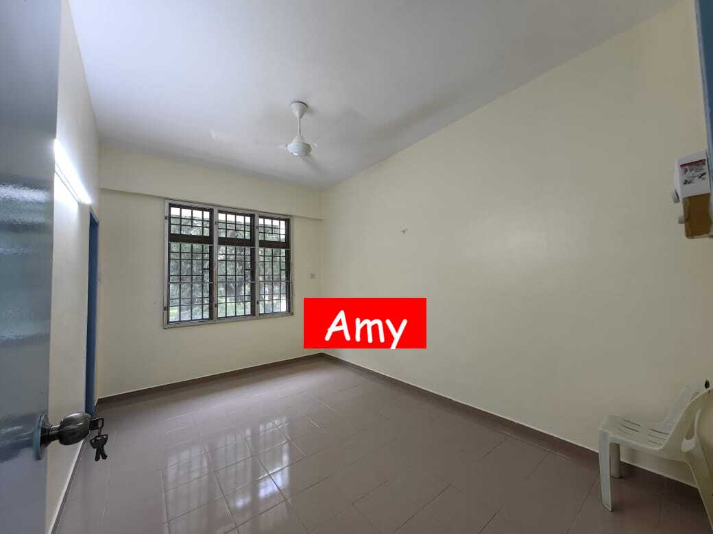 condo in Gelugor, Penang — photo 5