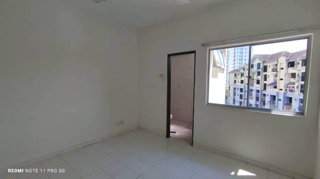 condo in George Town, Penang — photo 5