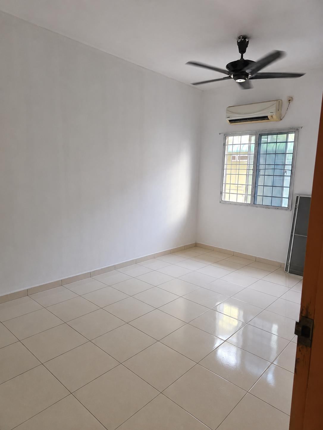 house in Parit Buntar, Perak — photo 7