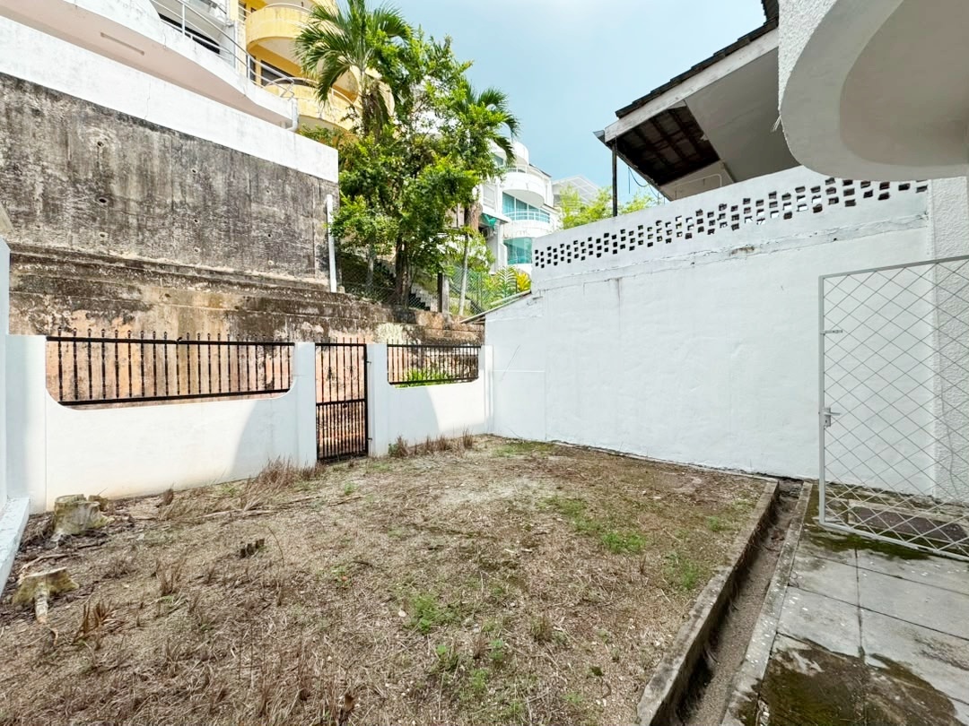 house in Batu Ferringhi, Penang — photo 7