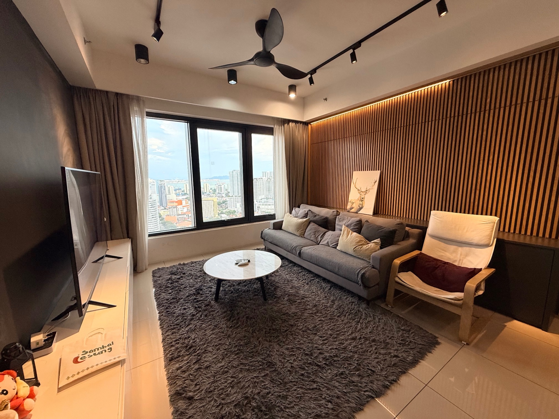 🏙️ Tropicana 218 @ Macalister – High Floor Unit for Sale