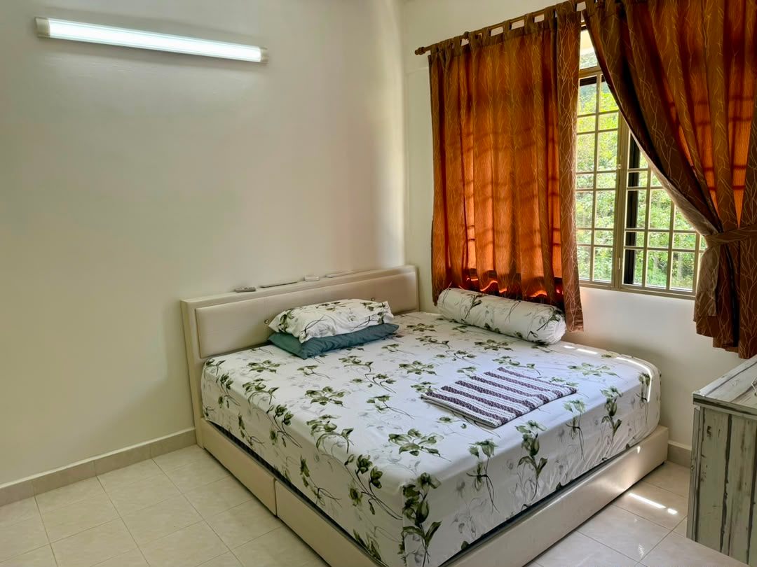 condo in Farlim, Penang — photo 7
