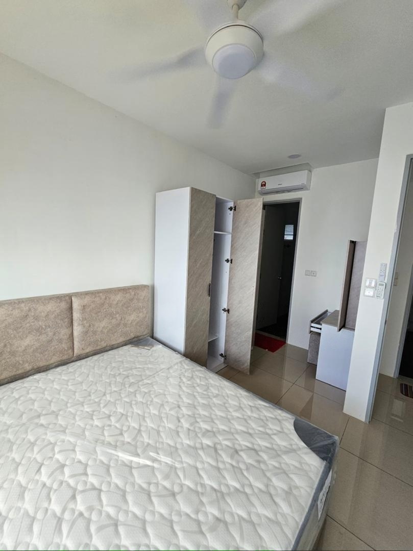 condo in Gelugor, Penang — photo 6