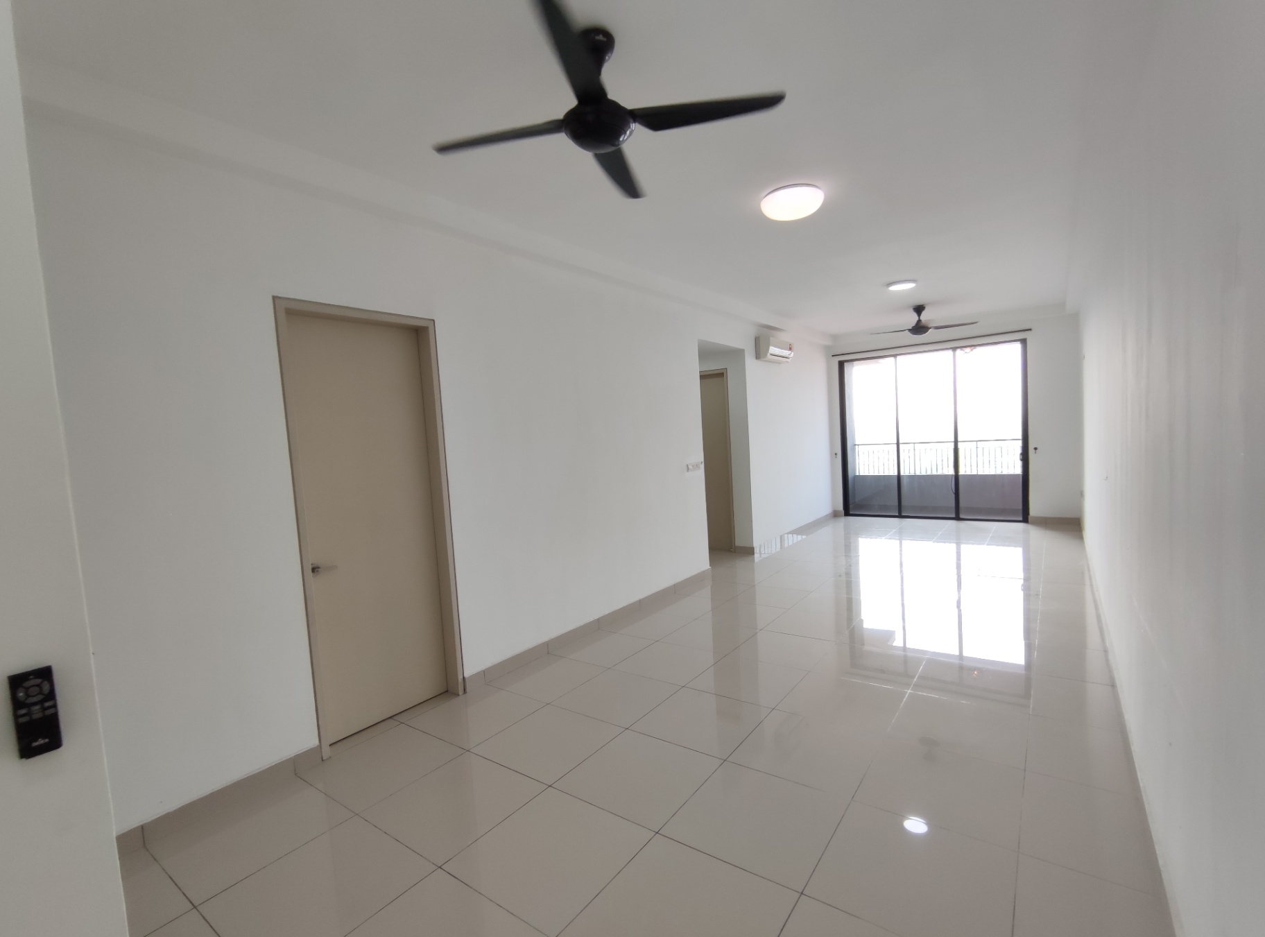 D'aman Residences, Below Market Non Bumi, 1076sqft 3 Rooms, Taman Mas Puchong