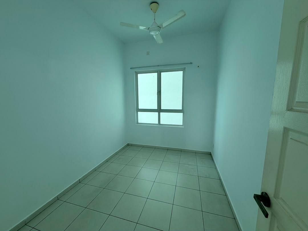 condo in Sungai Ara, Penang — photo 7