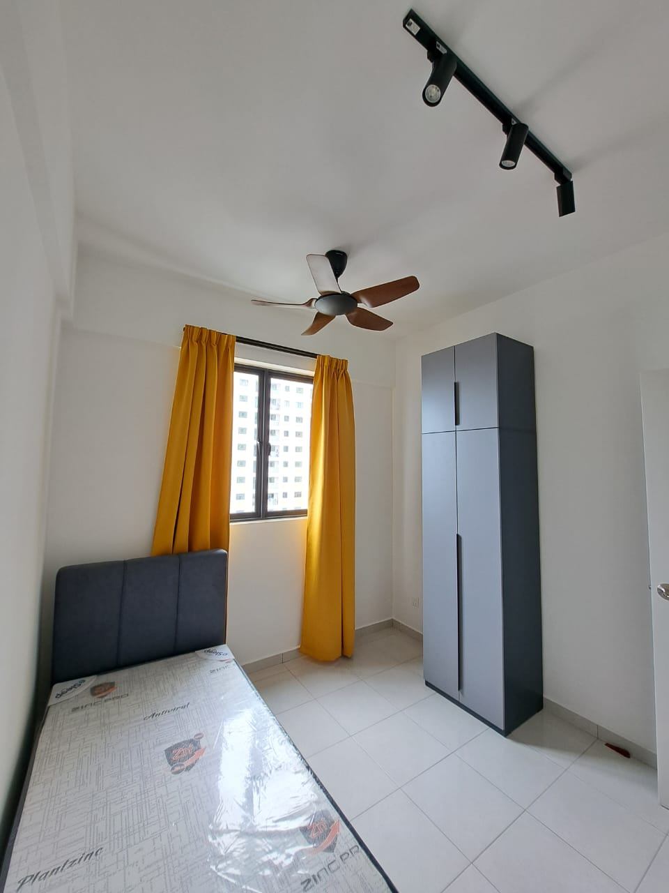 condo in Gelugor, Penang — photo 6