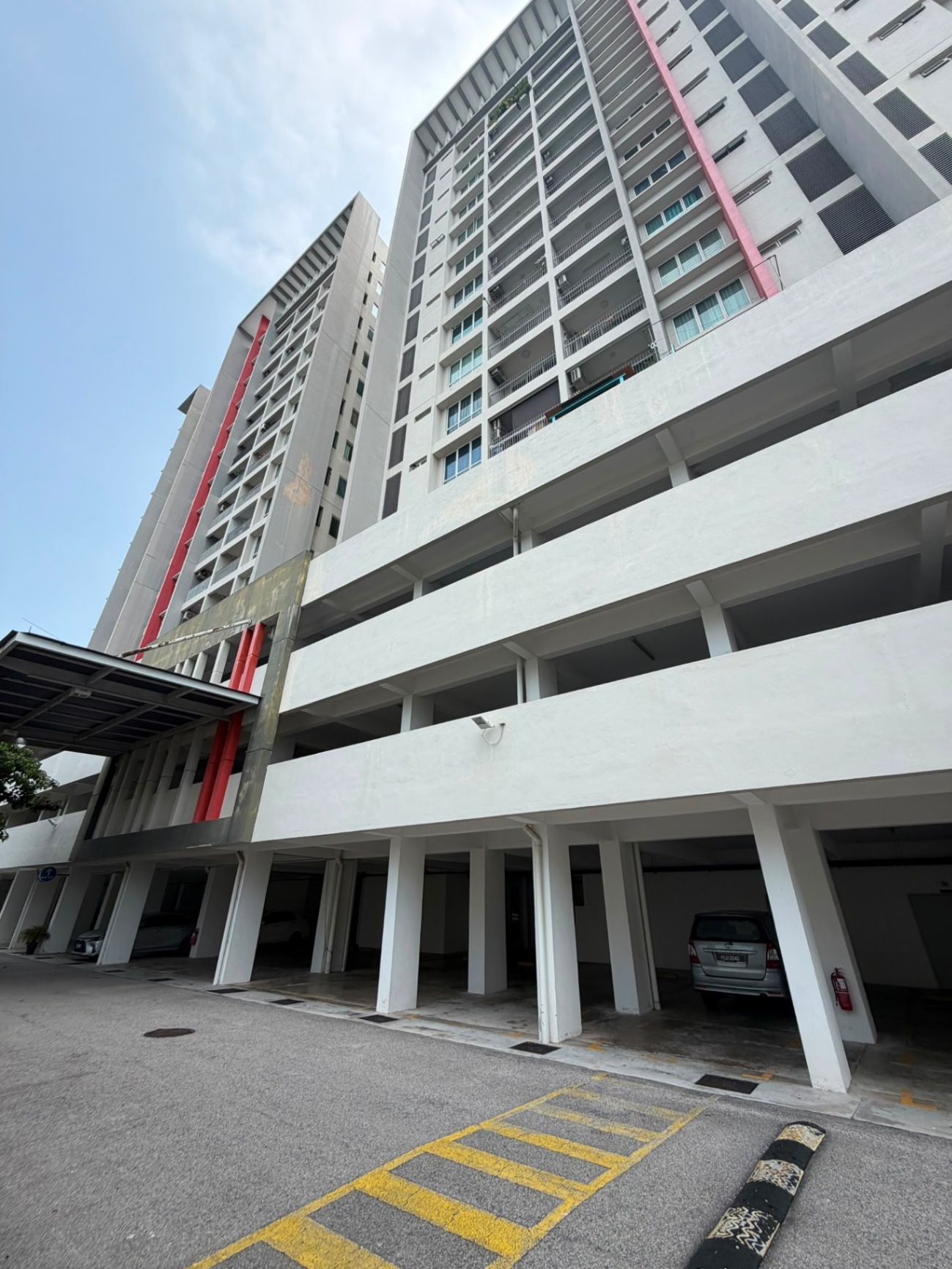 Camellia Park Condominium @ Raja Uda 1100sf new paint