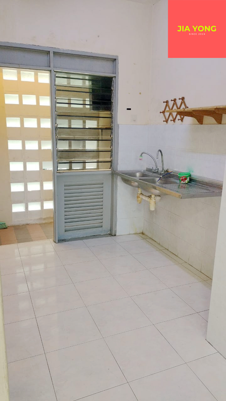 condo in Bukit Jambul, Penang — photo 2