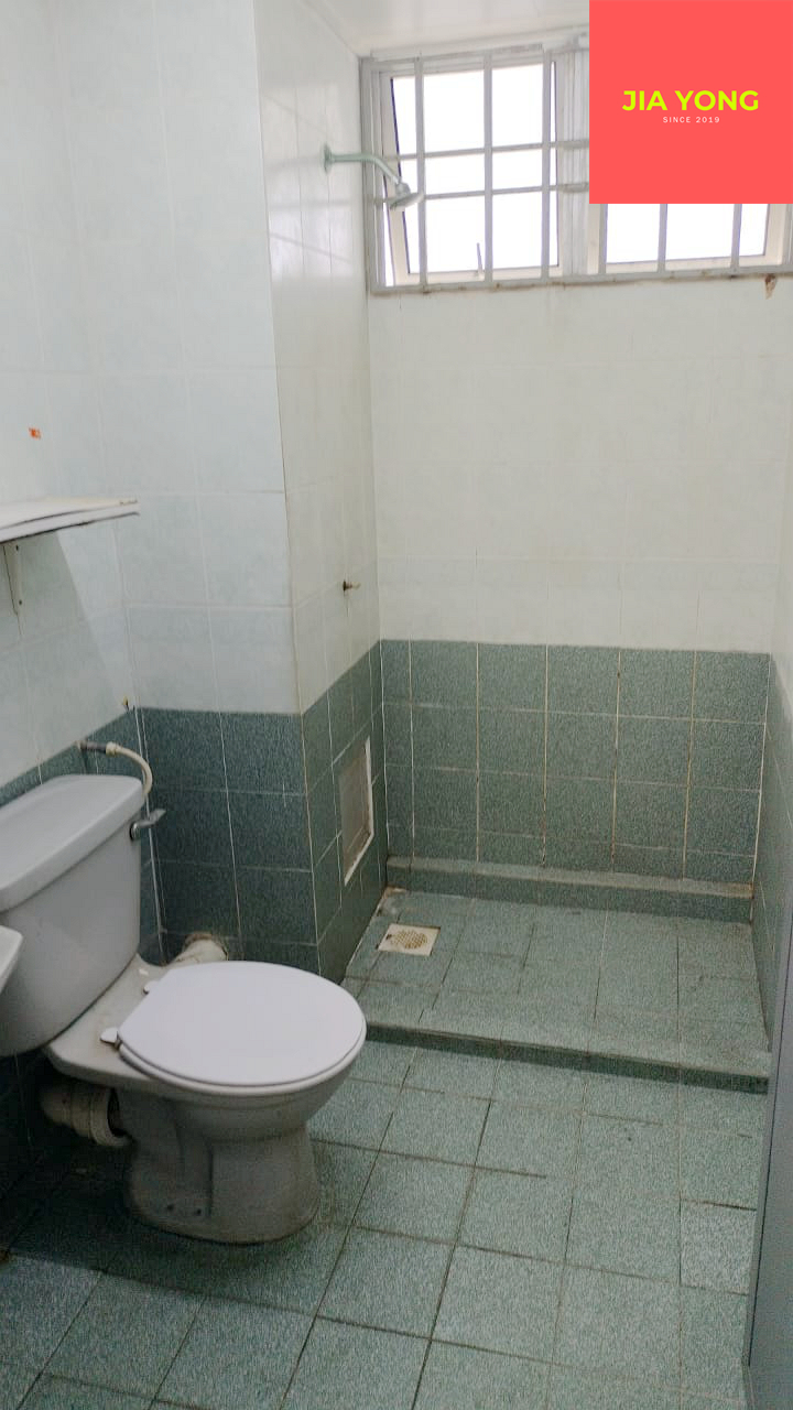 condo in Bukit Jambul, Penang — photo 4