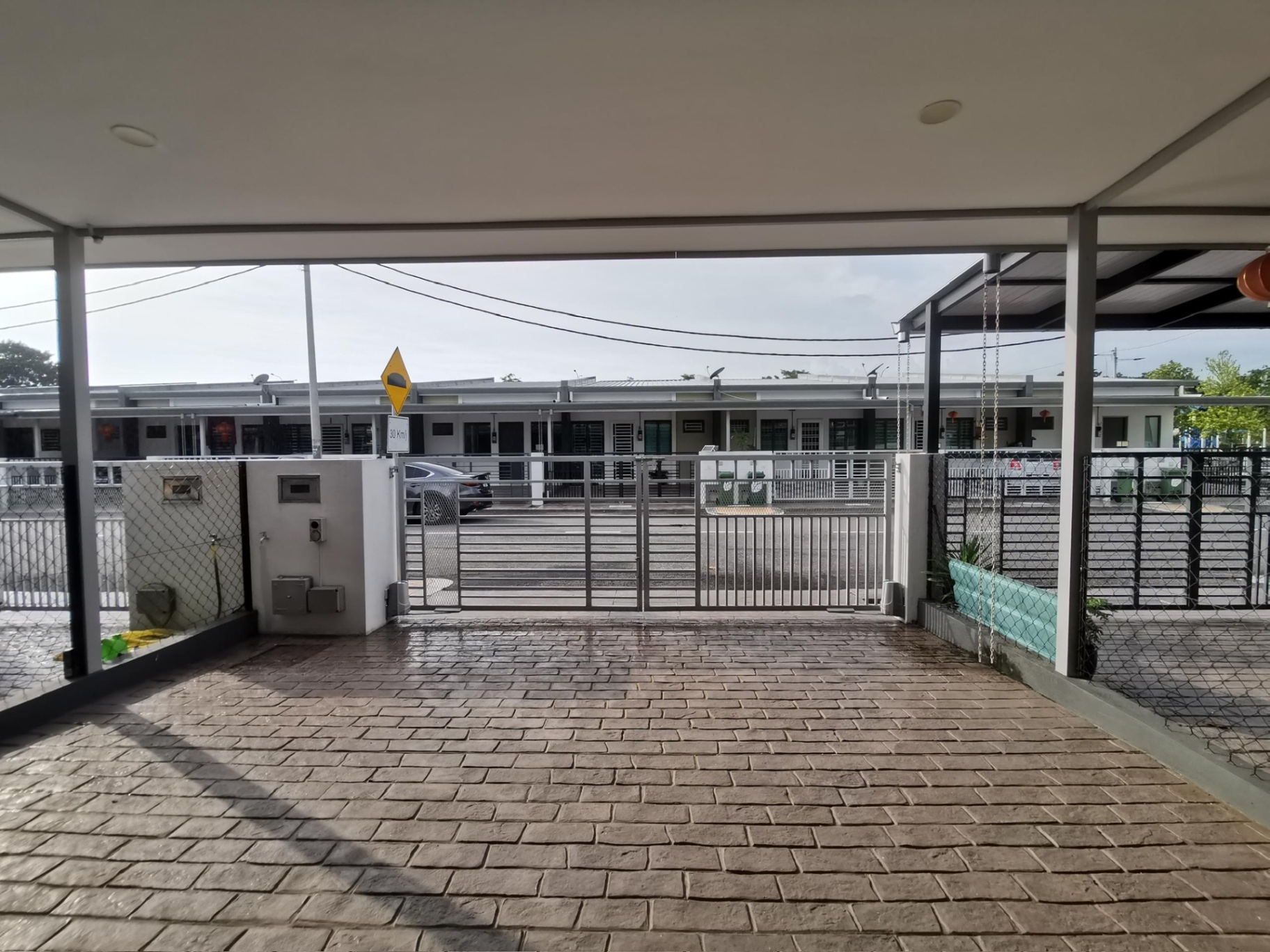 Hijauan. Valdor 5min to batu kawan