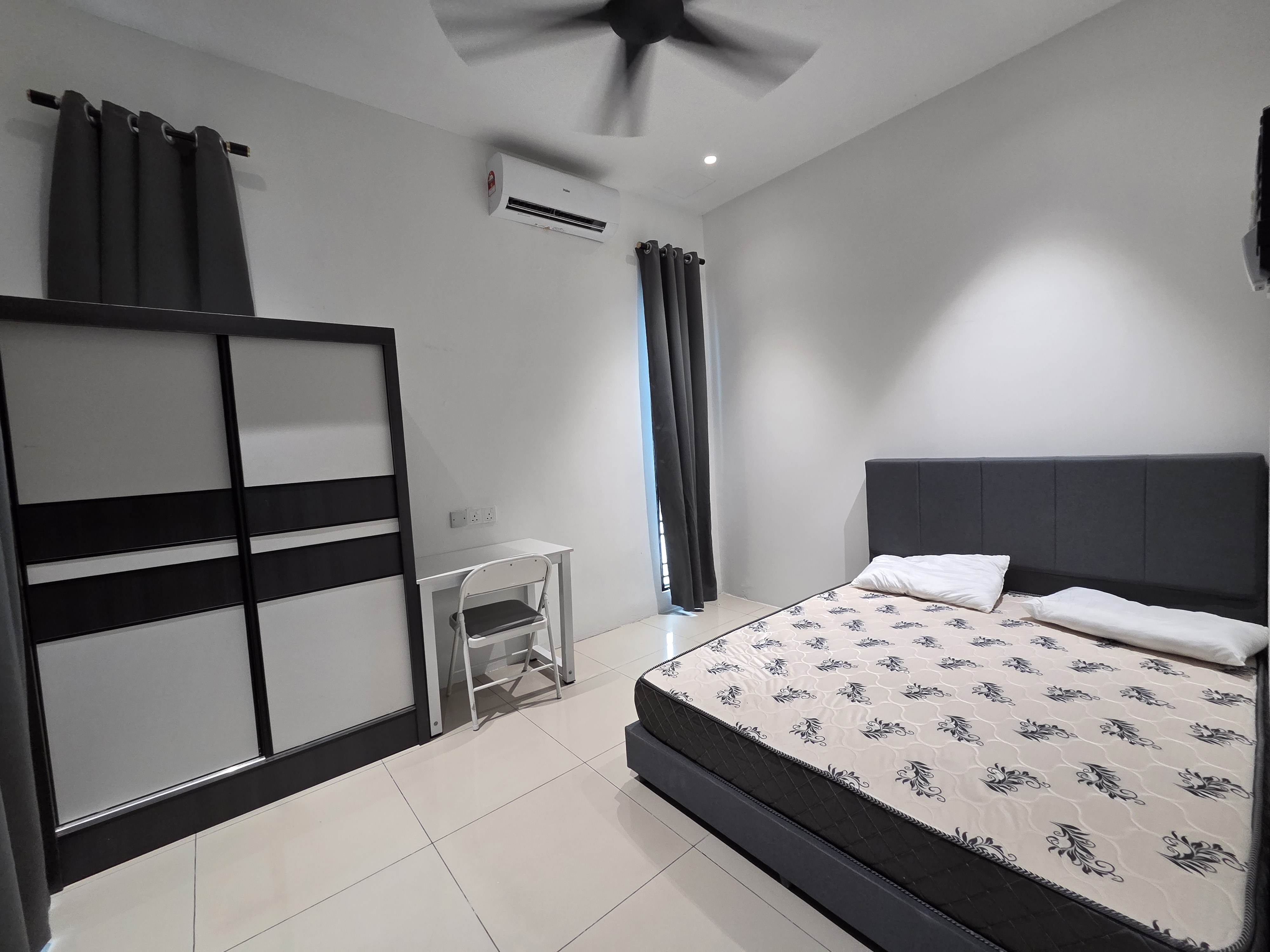 Aircond Middle Room for Rent @ Tambun Permai, Simpang Ampat | Fully Furnished