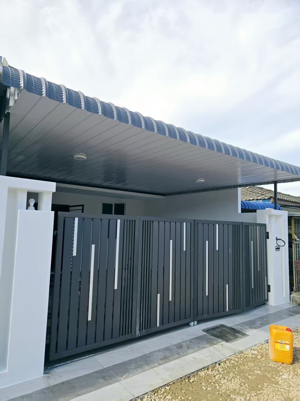 Single Storey Terrace House at Taman Impian,Alma
