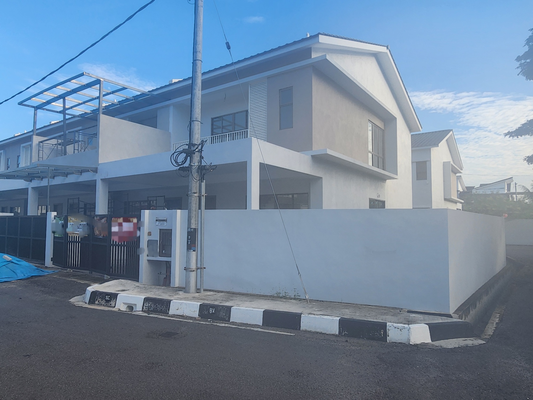 End Lot double storey terrace for sale
