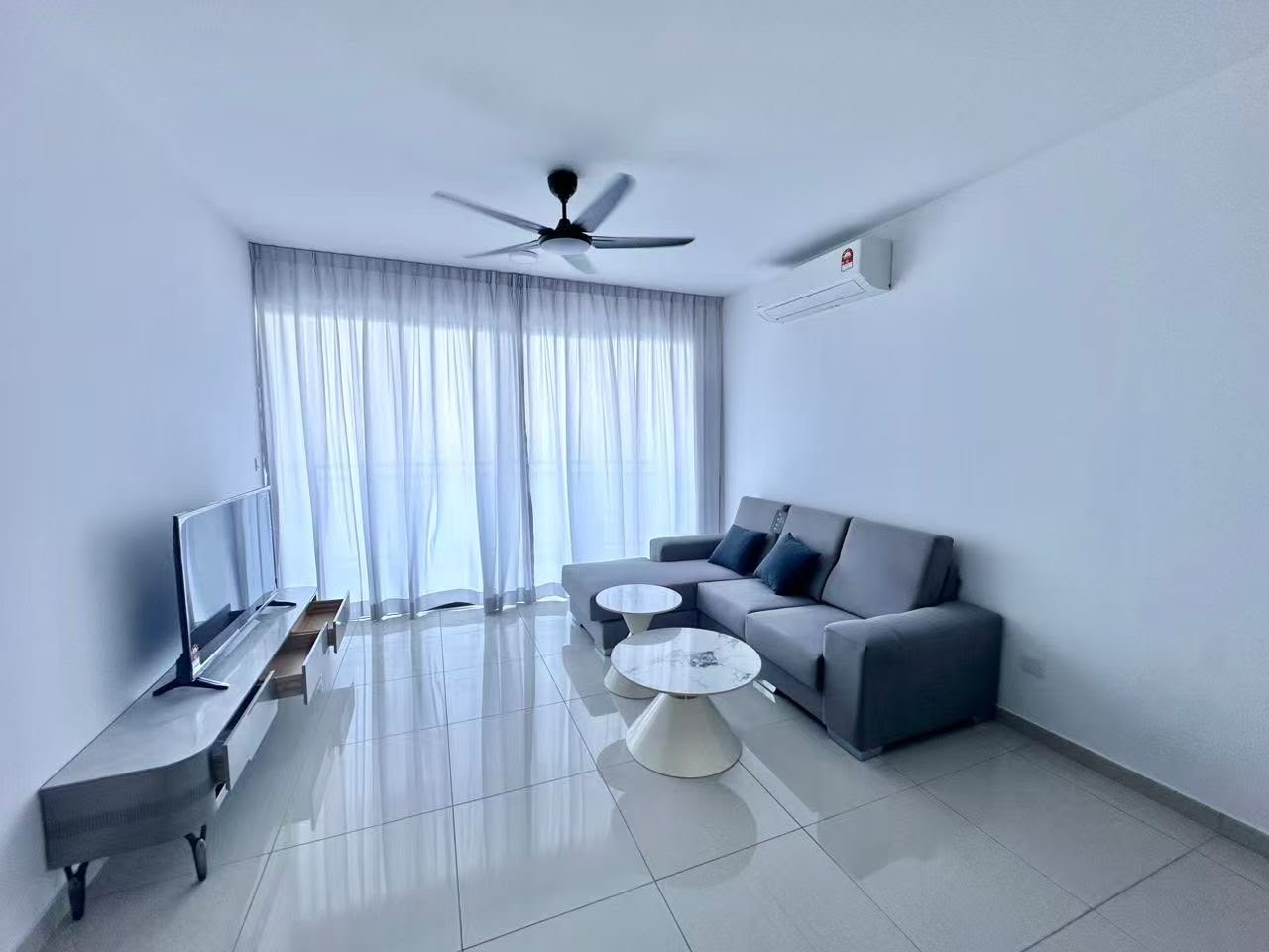 🏡 Waterside Residence – 3bedrooms For Sale 🌊✨