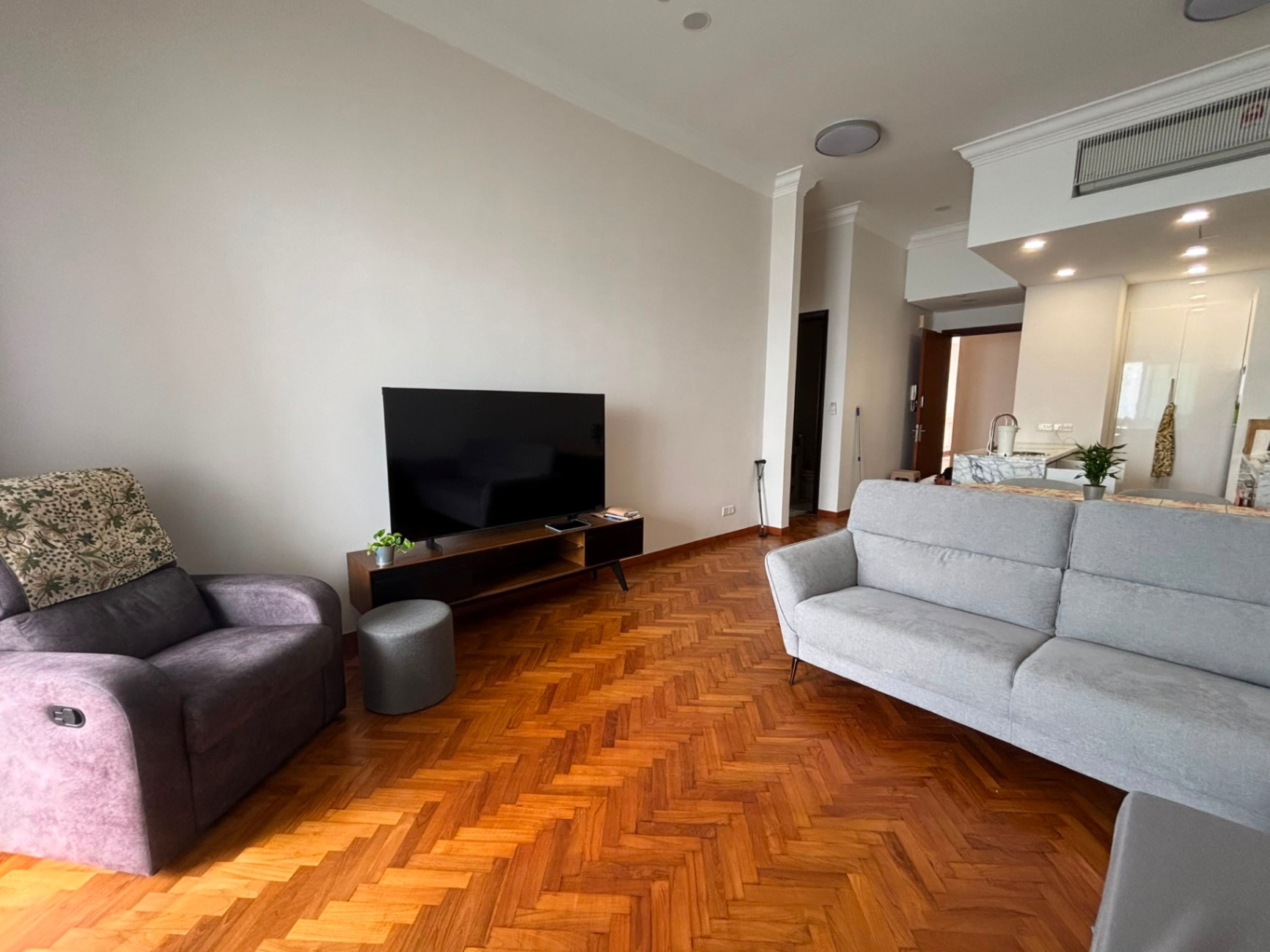 Straits Quay (The Suites at Waterside) For Rent