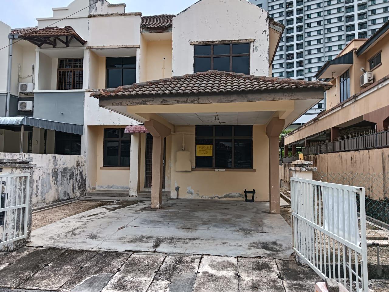 Semi-D House for Sale @ Sungai Emas, Batu Ferringhi | Freehold