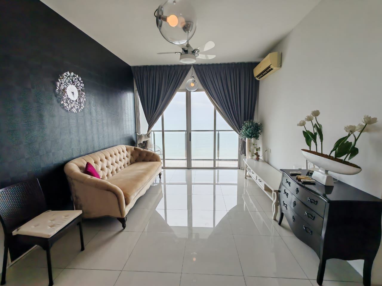 10 Island Resort @ Batu Ferringhi For Rent