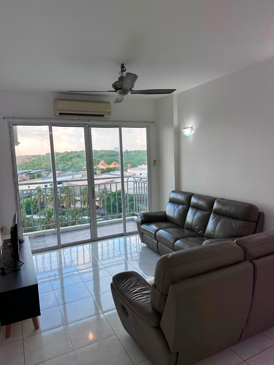 The Spring Condo Full Furnished at Kapal Singh, Jelutong for Rent