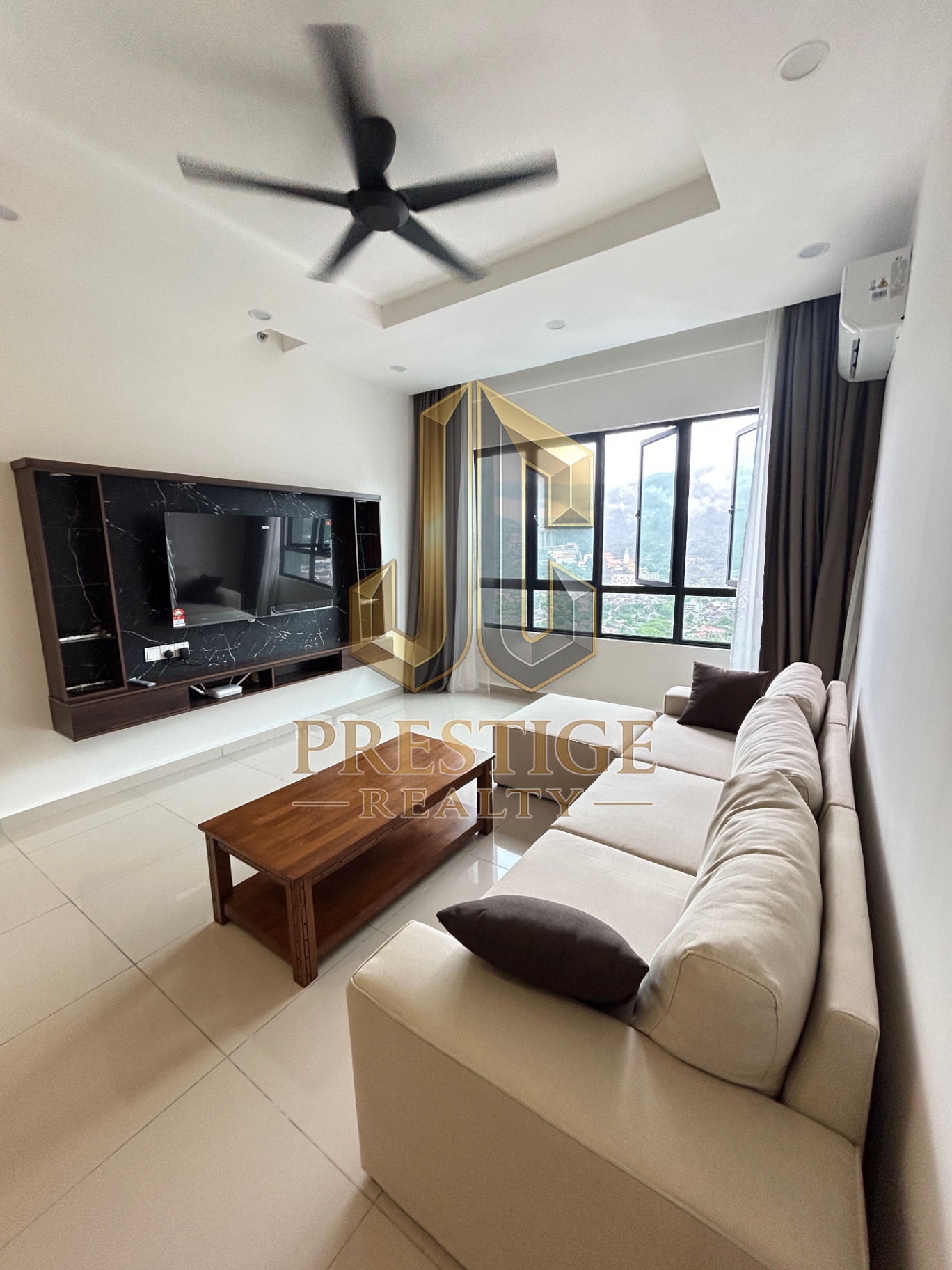 FREE WIFI Sunshine Residence fully furnished renovated