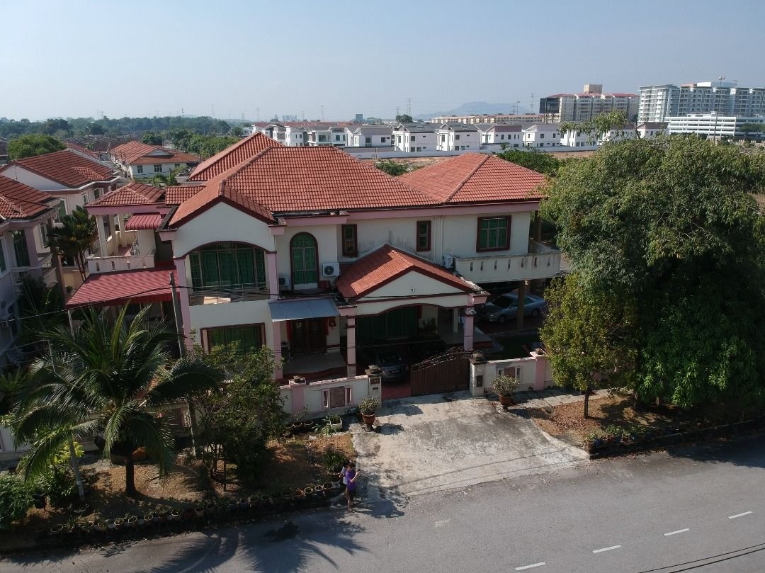 Bungalow House for Sale @ Bukit Minyak | Fully Furnished