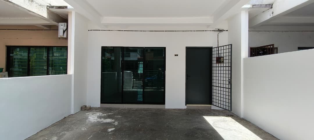 3 Storey Terrace @ Taman Tambun Emas,Simpang Ampat 