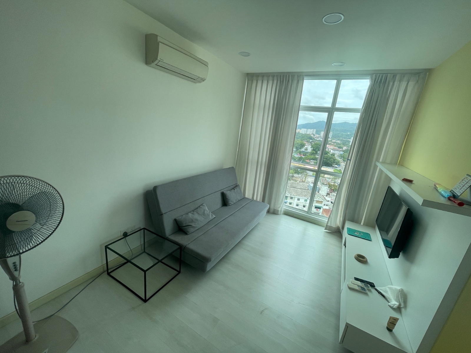 Straits Garden Suite @ Jelutong For Sale / Rent