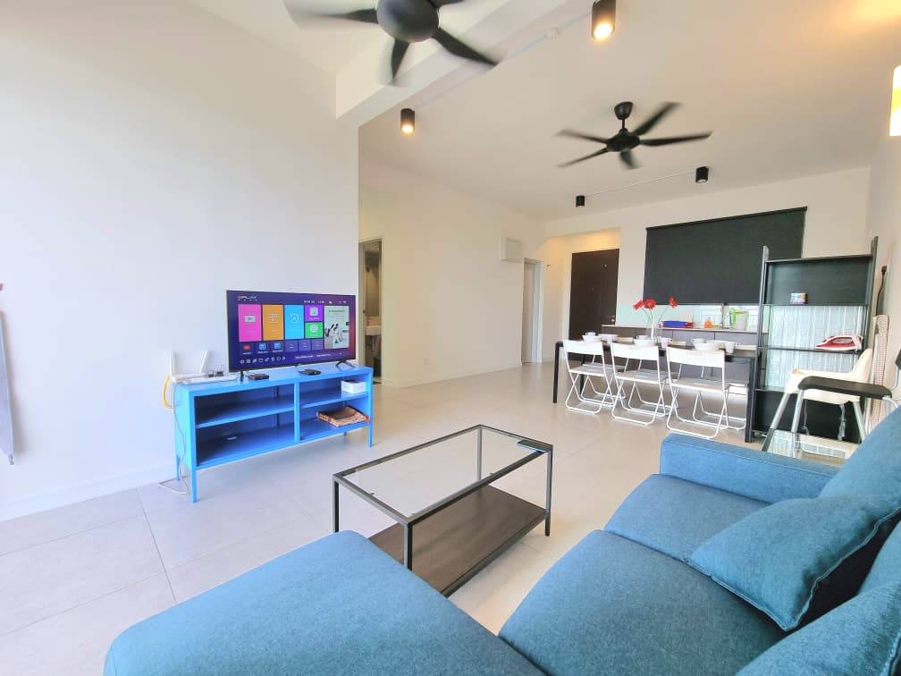 3 Residence @ Jelutong For Rent