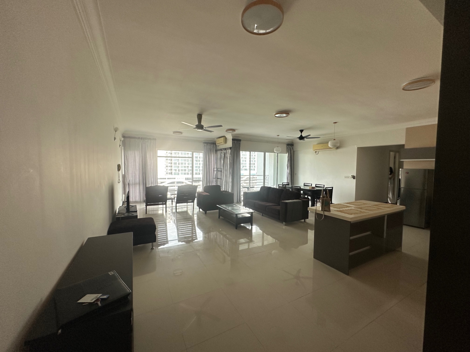 Condo for Rent @ BayStar Condominium, Queensbay | Freehold