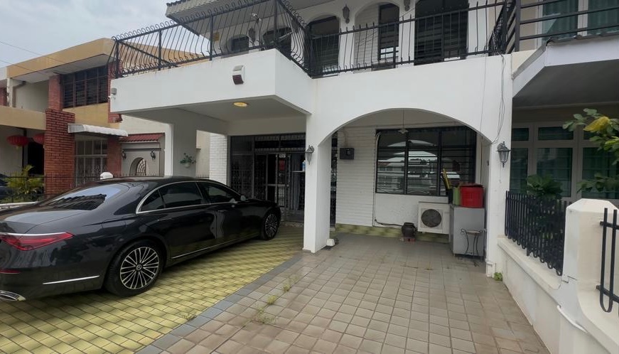 Double Storey Landed House for Sale @ Pulau Tikus, Penang | Freehold