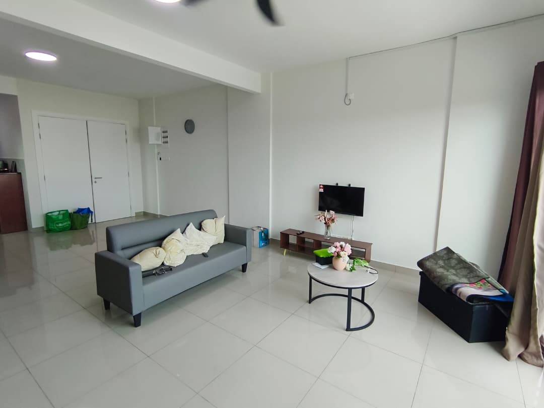 4 rooms Condo for rent