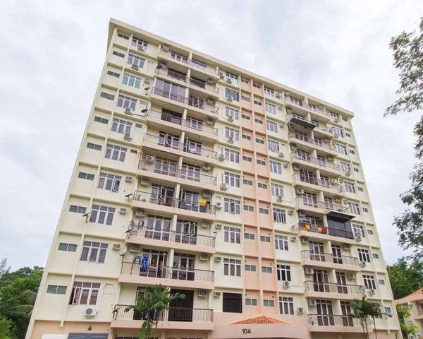 Bayu Emas Apartment cover photo