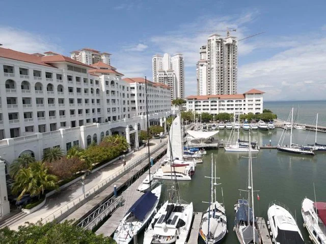 The Suites @ Waterside (Straits Quay) cover photo