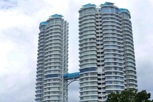 The View Condominium (Twin Towers) cover photo