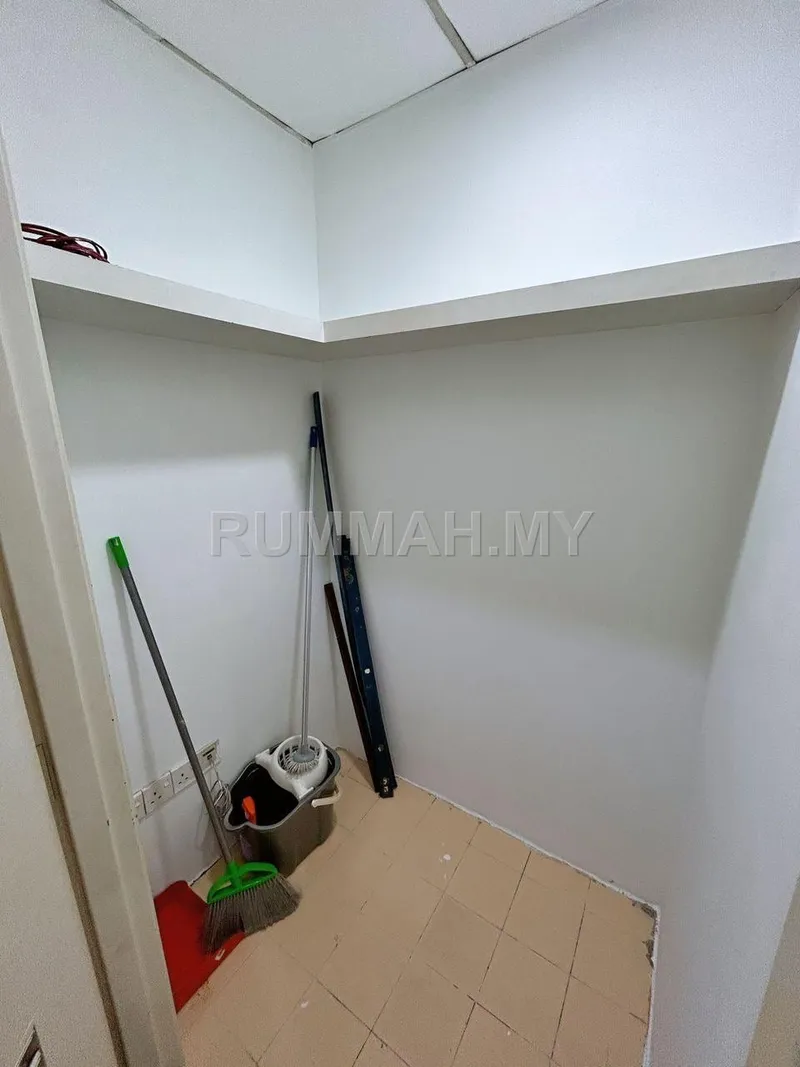 commercial in Gelugor, Penang — photo 2