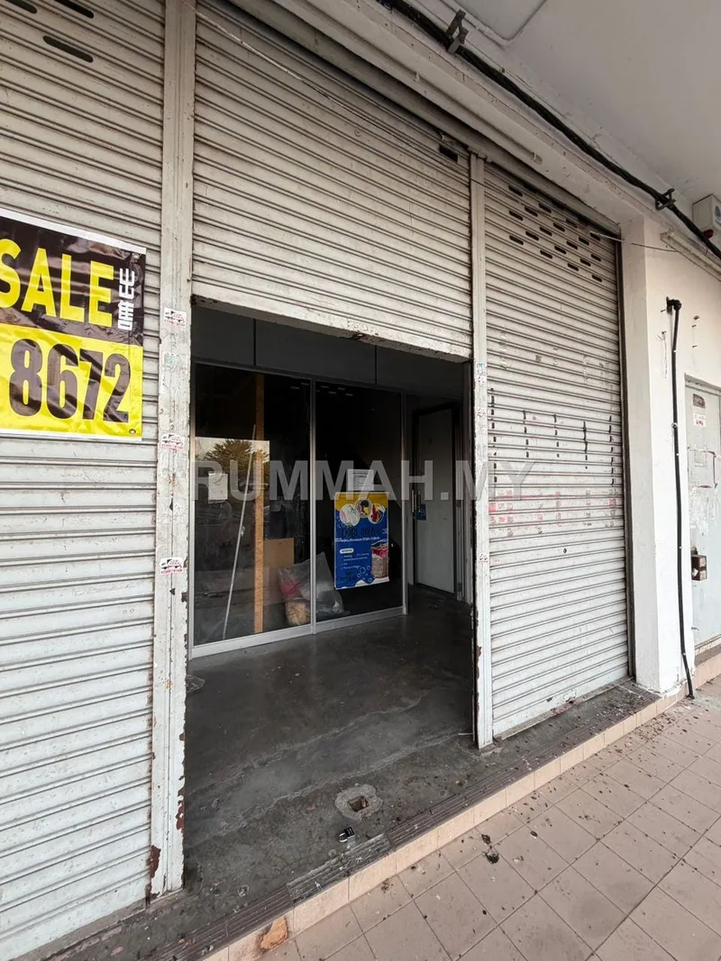 commercial in Lunas, Kedah — photo 2