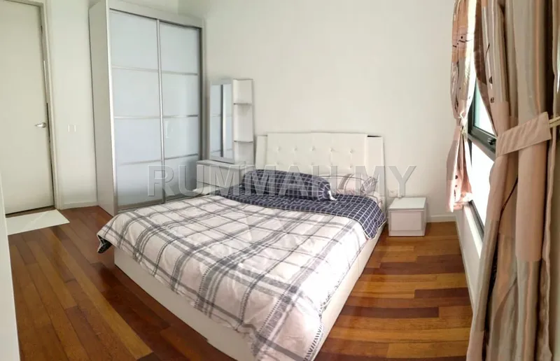 condo in Gelugor, Penang — photo 3