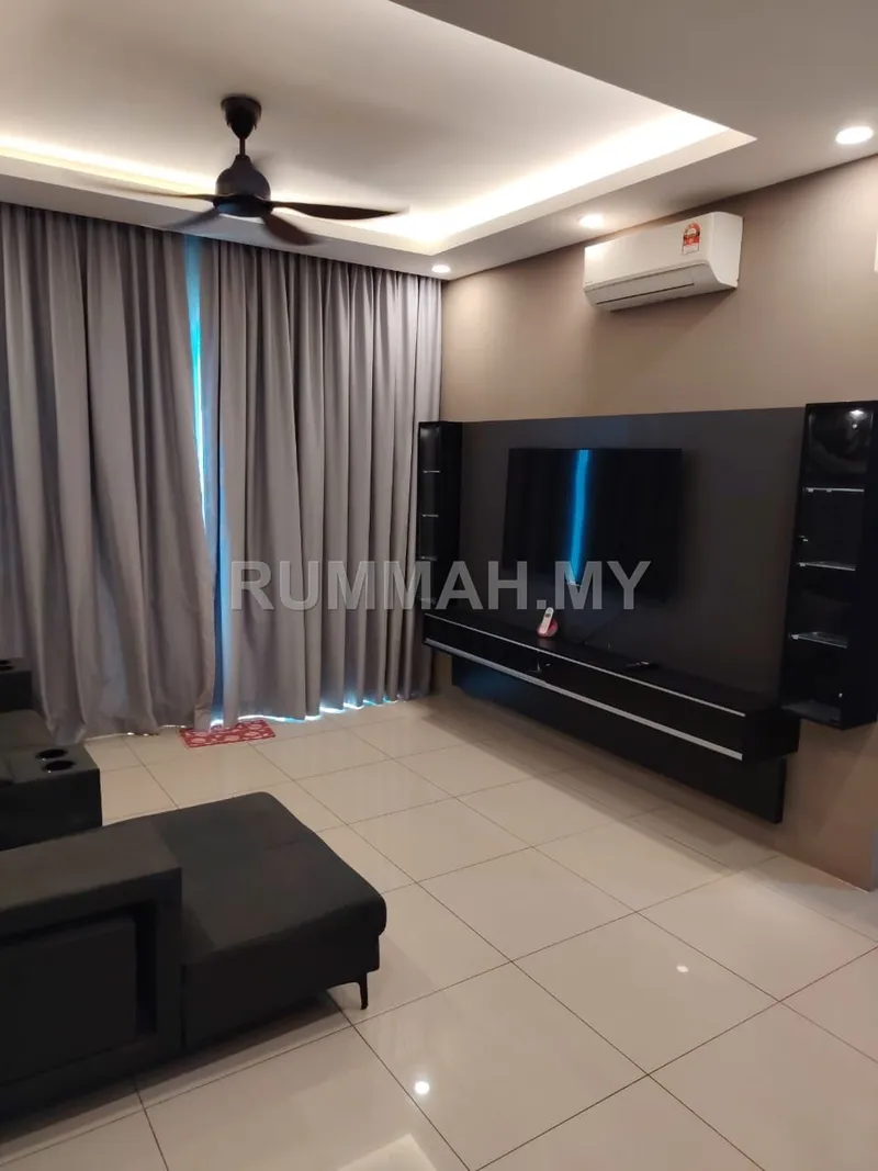 2-bedroom condo in Bayan Lepas, Penang for rent — QuayWest Residence Seaview 750sf Fully Furnished Bayan Mutiara 