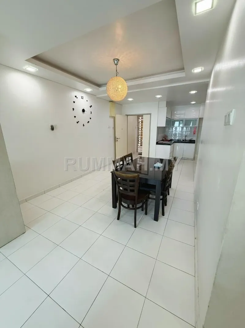 condo in Relau, Penang — photo 3