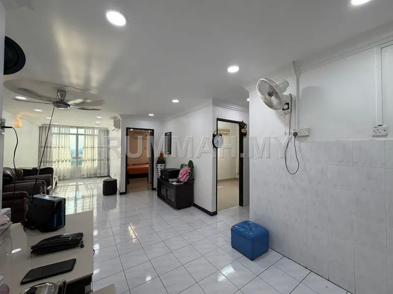 condo in Bandar Perda, Penang — photo 2