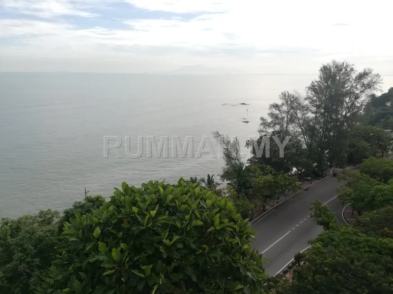 6-bedroom condo in Batu Ferringhi, Penang for sale — 10 Island Resort Bungalow Cornet lot 