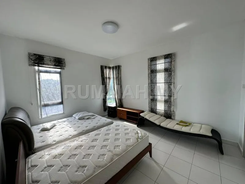 condo in Batu Ferringhi, Penang — photo 3
