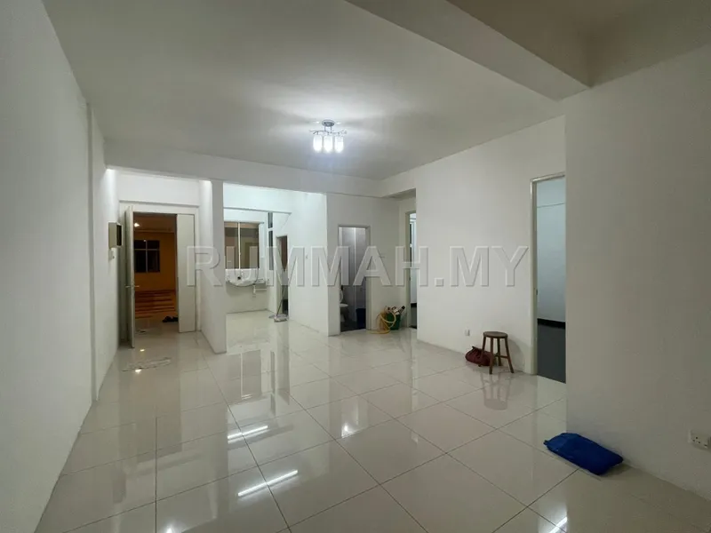 condo in Gelugor, Penang — photo 2