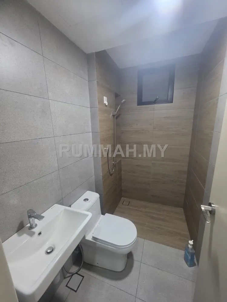 condo in Batu Kawan, Penang — photo 3