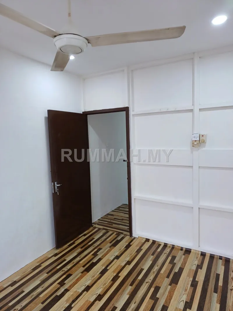 house in Bayan Lepas, Penang — photo 3