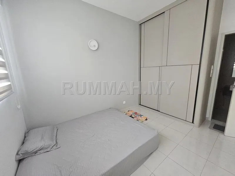 condo in Gelugor, Penang — photo 3