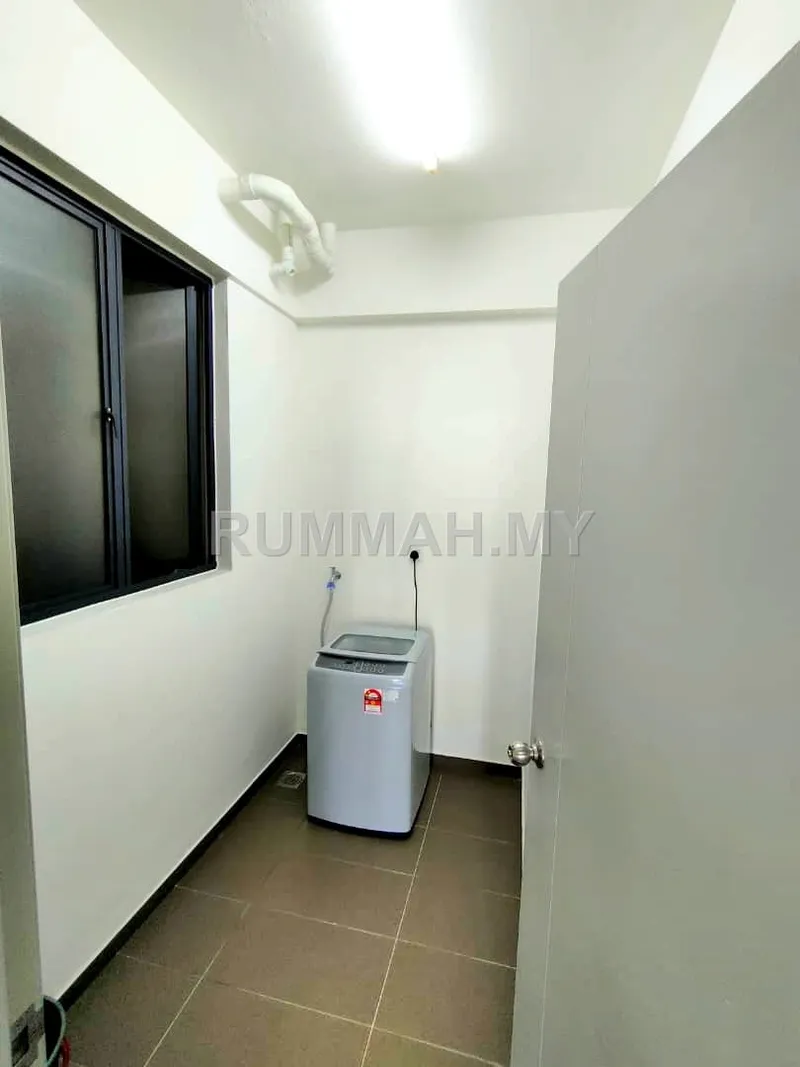 condo in Sungai Ara, Penang — photo 2